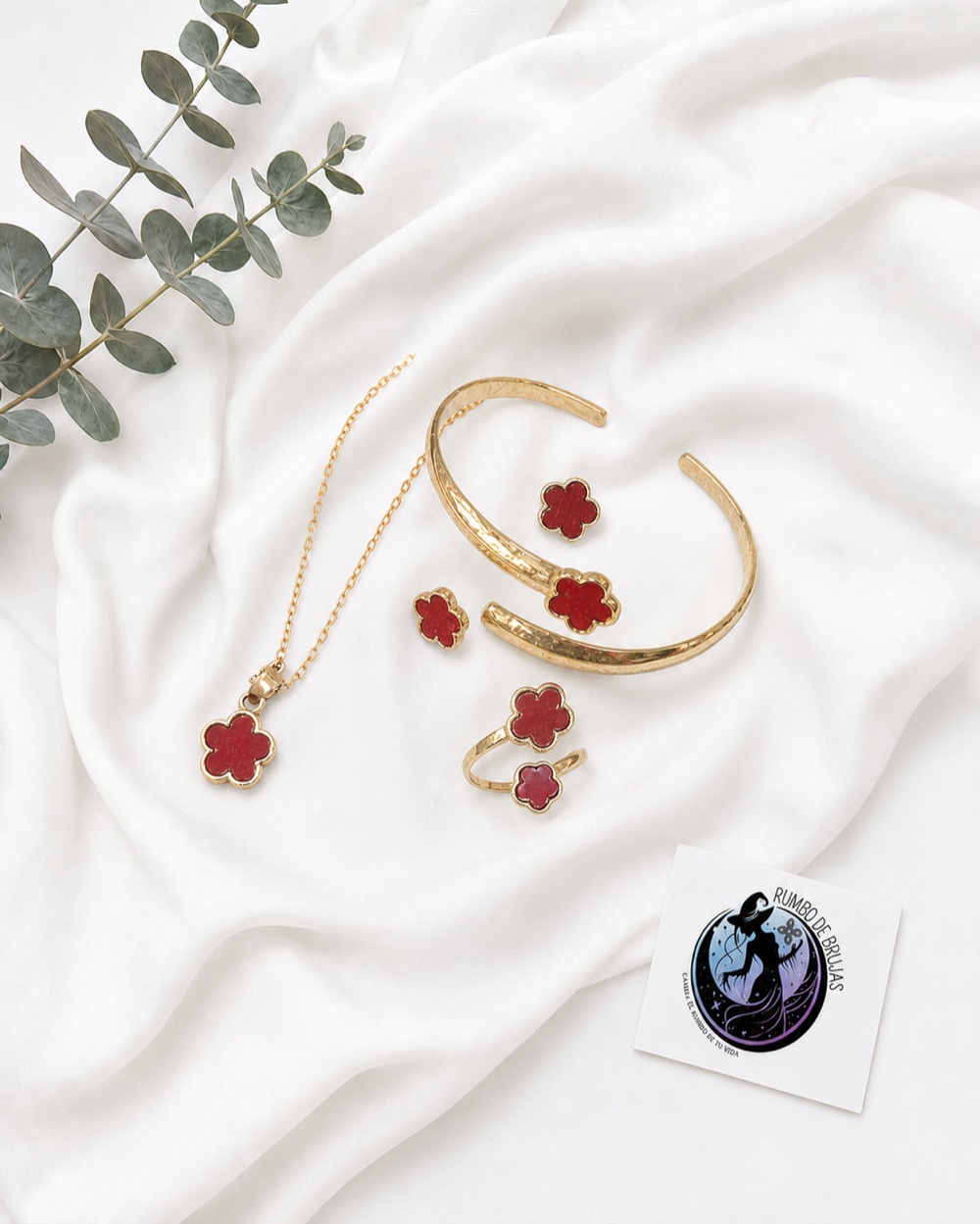 Conjunto dorado luna y trébol rojo — Rumbo de Brujas