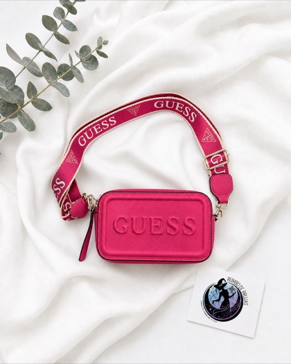 Bolso bandolera mini rosa con correa Guess — Rumbo de Brujas